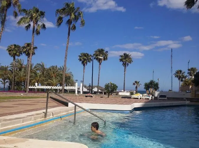 Torremolinos Beach Apartment Apartamento *